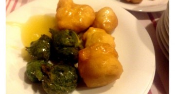 Bunyols de bacallà amb all i oli de mel! BRUTAL!!! Bunyols de bacallà amb all i oli de mel! BRUTAL!!!