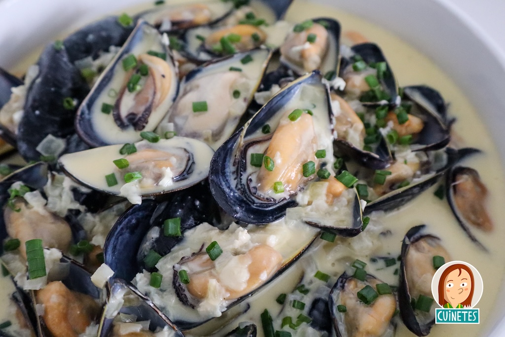 Musclos amb salsa gorgonzola